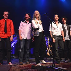 Roger Hodgson and band