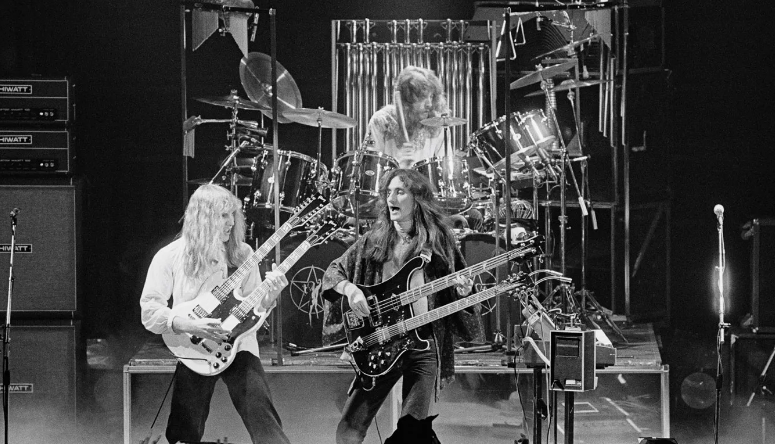 Rush live